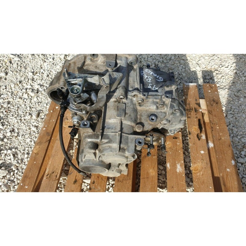AUDI A3 8P SCATOLA CAMBIO DIFFERENZIALE TRASMISSIONE 6 MARCE 2.0 BKD 2005-2011