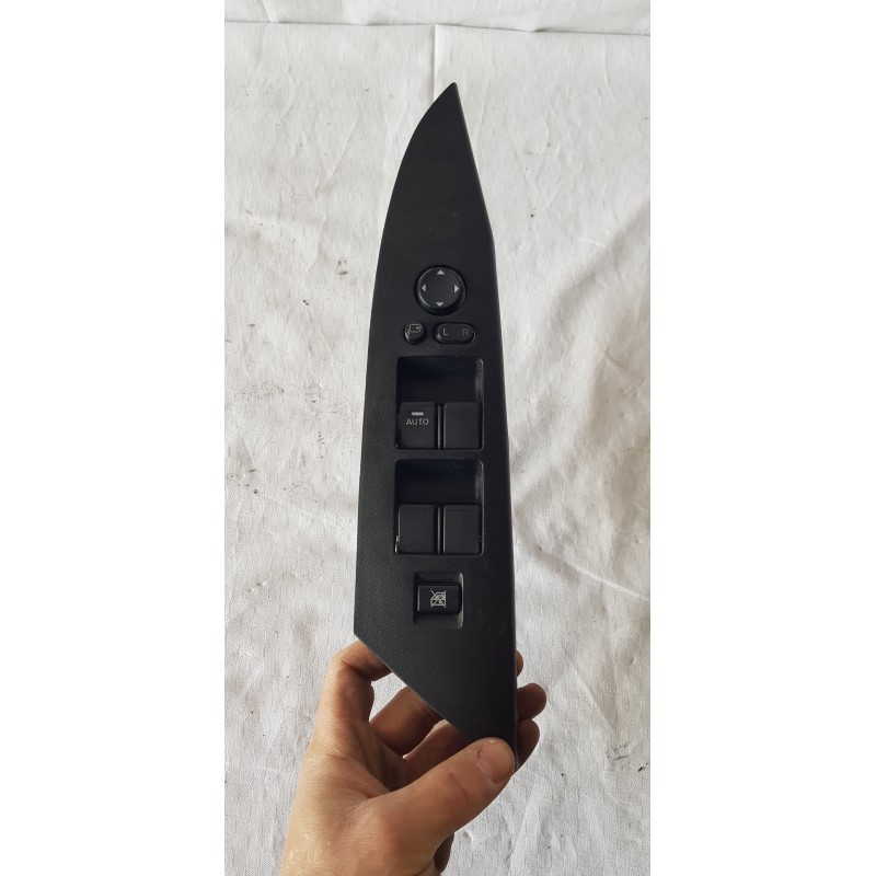 MAZDA 3 BL 2 SERIE PULSANTIERA INTERRUTTORE ALZAVETRO ALZACRISTALLO GUIDATORE SX