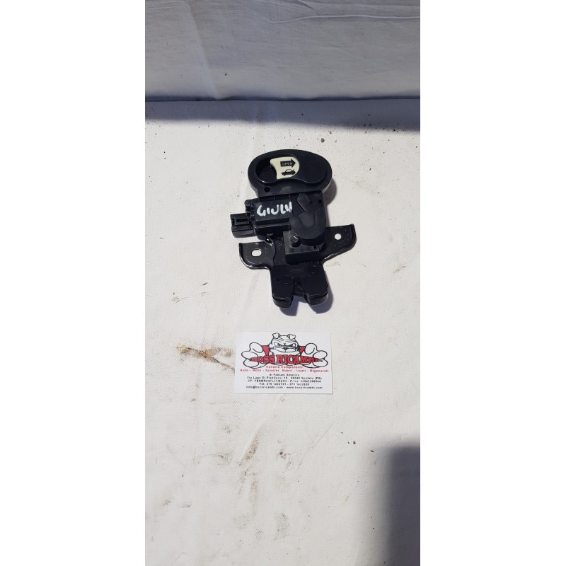 ALFA ROMEO GIULIA SERRATURA ATTUATORE ELETTRICA CHIUSURA PORTELLONE POST 3037075