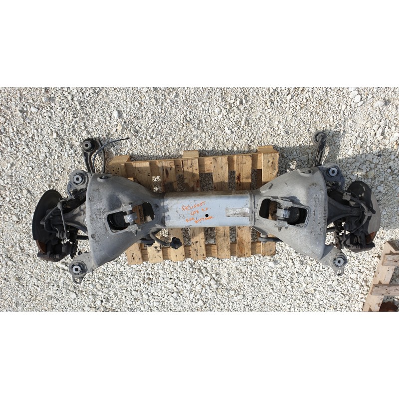 PEUGEOT 407 ASSALE PONTE SOTTOTELAIO DISCO PINZA BRACCIO FUSELLO ALLUMNIO POST