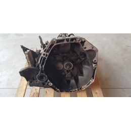 DACIA SANDERO STEPWAY SCATOLA CAMBIO DIFFERENZIALE GEARBOX 8200977059 1.5 DIESEL