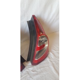 DACIA SANDERO STEPWAY FANALE FARO FARI STOP LAMPADA POSTERIORE DESTRO DX