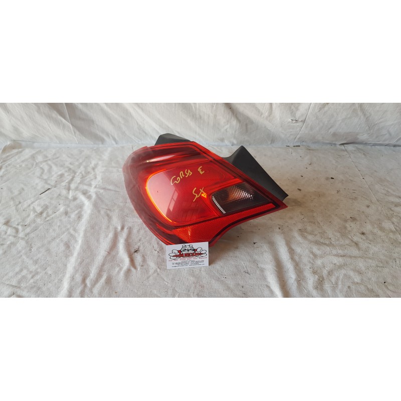 OPEL CORSA E FANALE FARO FANALI PORTALAMPADA POSTERIORE SINISTRO SX 39012621