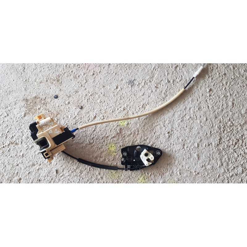 FIAT PANDA 312 SERRATURA CHIUSURA CENTRALIZZATA ANTERIORE DESTRA DX 520184640