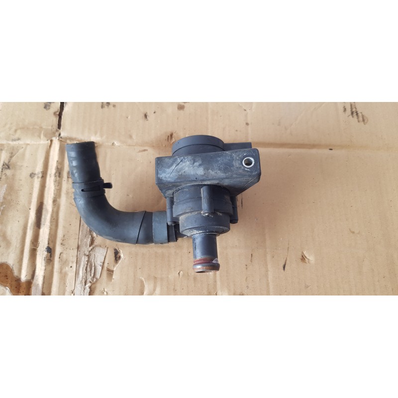 VOLKSWAGEN PASSAT B7 POMPA ACQUA REFRIGERANTE 309500190
