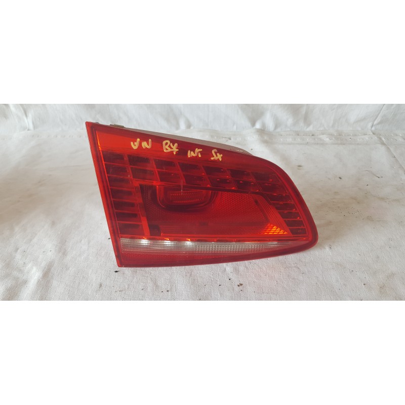 VOLKSWAGEN PASSAT B7 STOP FANALE FANALINO INTERNO POST PORTELLONE SINISTRO SXLED