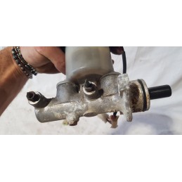 SUZUKI SANTANA SAMURAI SJ410-413 POMPA FRENO SERVOFRENO VASCHETTA OLIO LIQUIDO