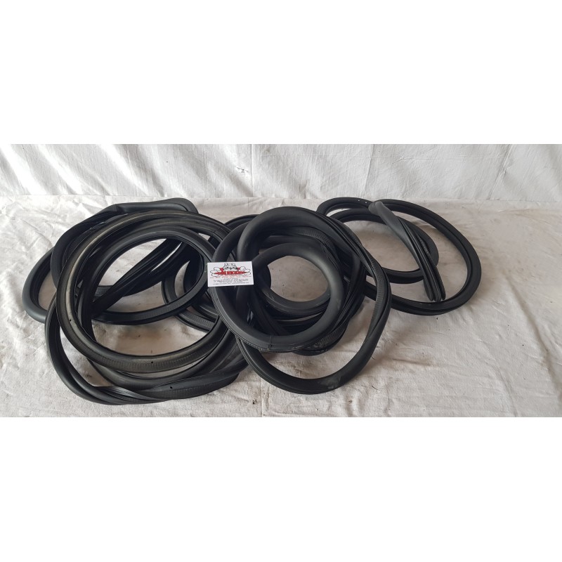 PEUGEOT 208 2 SERIE SET GUARNIZIONI BATTUTA SPORTELLO PORTA PORTIERA SU TELAIO