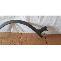 FORD FUSION MODANATURA ARCHETTO PASSARUOTA ESTERNO POSTERIORE DESTRO 3N11-N10172