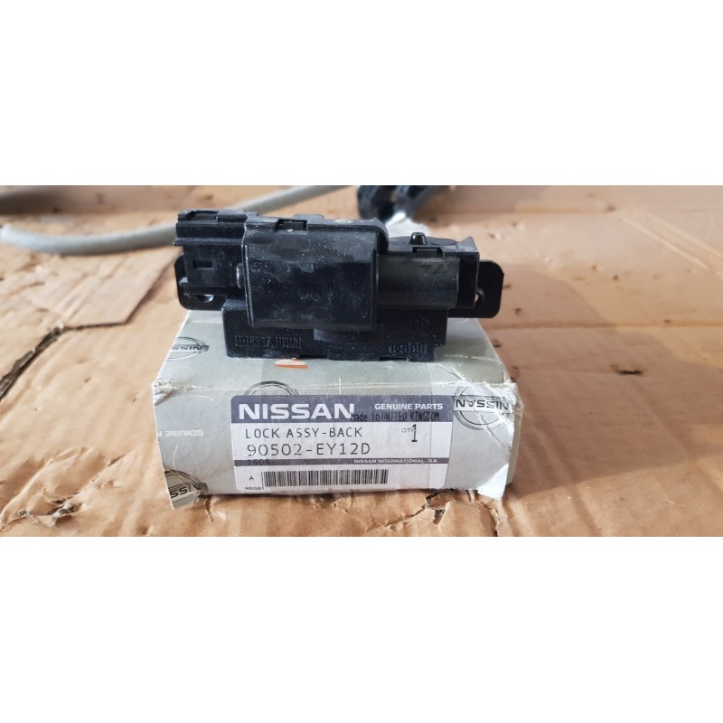 NISSAN QASHQAI J10 ATTUATORE ELETTRICO SERRATURA CHIUSURA PORTELLONE 90502EY12D