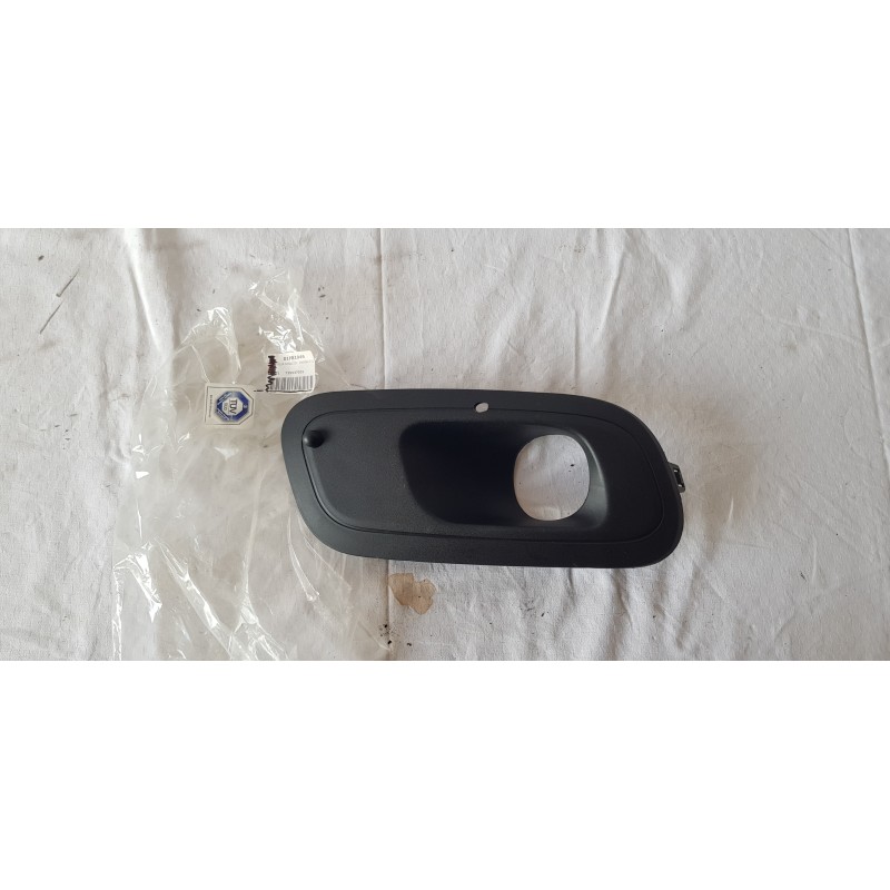 FIAT PANDA 312 3S GRIGLIA MODANATURA FENDINEBBIA PARAURTI ANTERIORE DESTRA DX