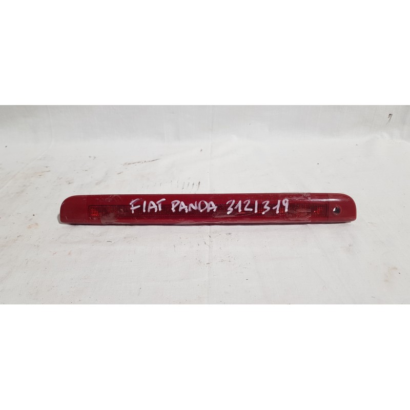 FIAT PANDA 312 3S FANALINO STOP SUPPLEMENTARE TERZO STOP POSTERIORE PORTELLONE