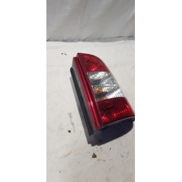 FIAT STRADA FANALE FANALI FARO FARI PORTALAMPADA STOP POSTERIORE DESTRO DX