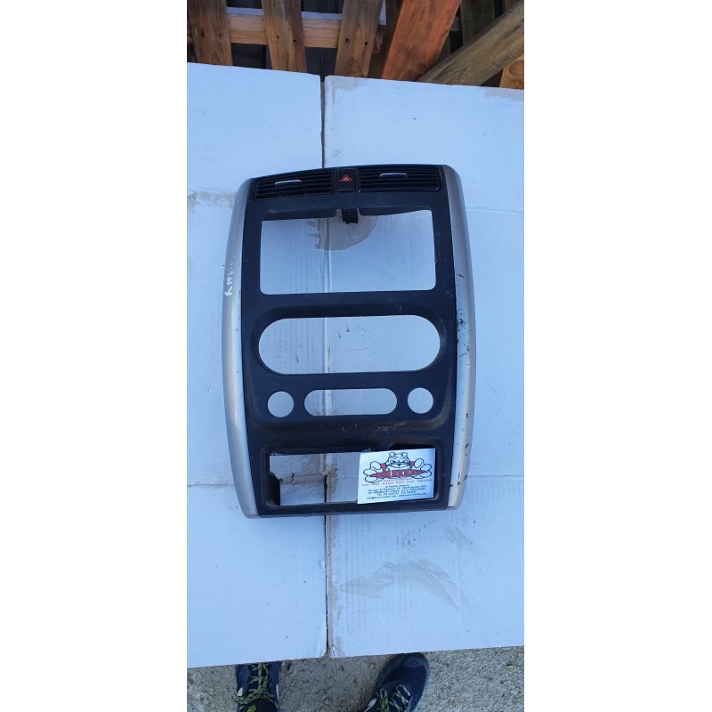 SUZUKI JIMNY MASCHERINA PLANCIA CENTRALE CRUSCOTTO ALLOGGIO AUTORADIO CLIMA