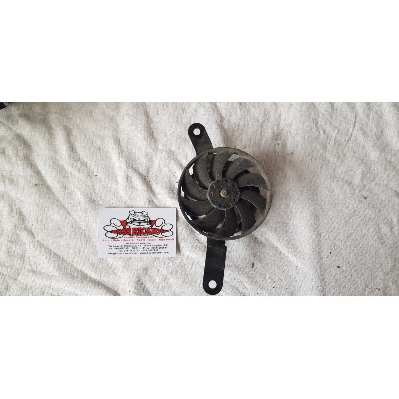 HONDA CBR 125R ELETTROVENTOLA VENTOLA RAFFREDDAMENTO RADIATORE PANASONI DAL 2011