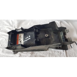 HONDA CBR 125R SOTTOSELLA VANO BATTERIA PLASTICA 80101-KPP-T000 DAL 2011