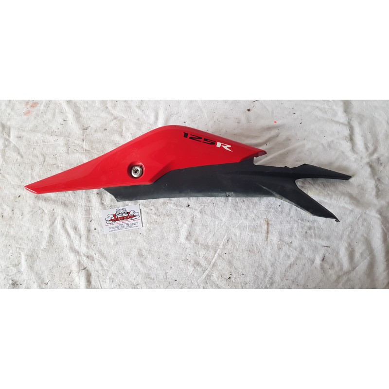 HONDA CBR 125R FIANCHETTO CARENA CARENATURA LATERALE SX 83680-KPP-T000 DAL 2011