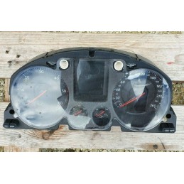Dettagli su   VOLKSWAGEN PASSAT 3C B6 QUADRO STRUMENTI CONTACHILOMETRI STRUMENTAZION 3C0920871