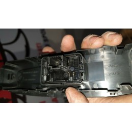 Dettagli su   RENAULT MEGANE 4 QUARTA SERIE PULSANTIERA INTERRUTORE ALZAVETRO ALZACRISTALLI SX