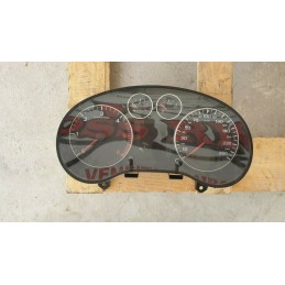 Dettagli su   AUDI A3 8P QUADRO STRUMENTI CONTACHILOMETRI DISPLAY STRUMENTAZIONE 8P0920931