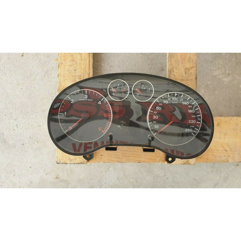 Dettagli su   AUDI A3 8P QUADRO STRUMENTI CONTACHILOMETRI DISPLAY STRUMENTAZIONE 8P0920931
