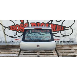Dettagli su   FIAT PUNTO EVO PORTELLONE COFANO MOTORE LUNOTTO BAGAGLIAIO LOGO POSTERIORE