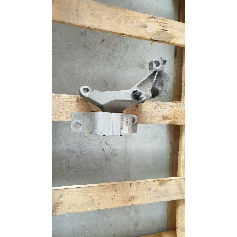 Dettagli su   DACIA DUSTER SUPPORTO MOTORE 1.6 BENZINA 112105867R