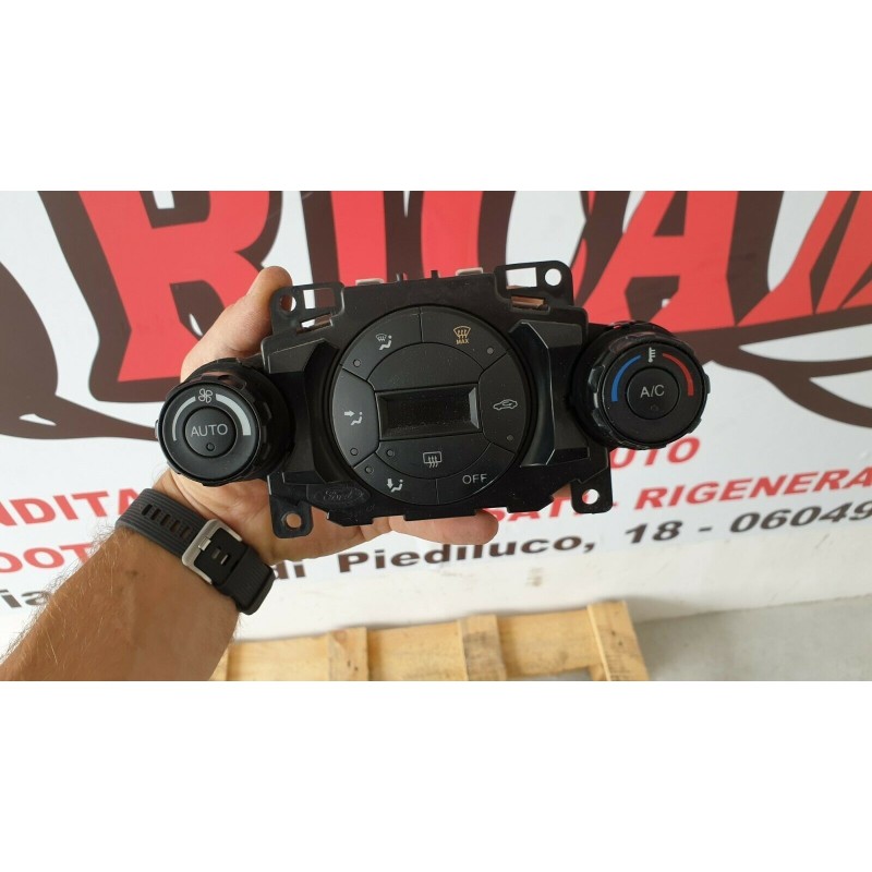 Dettagli su   FORD FIESTA 6 MK7 COMANDO CONTROLLO CENTRALINA CLIMA DIGITALE 8A6T-18C612-AE