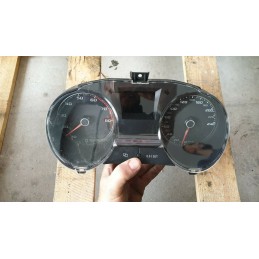 Dettagli su   SEAT IBIZA 6J QUADRO STRUMENTI CONTACHILOMETRI STRUMENTAZIONE DISPLAY 6J0920807K
