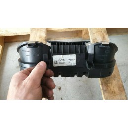 Dettagli su   SEAT IBIZA 6J QUADRO STRUMENTI CONTACHILOMETRI STRUMENTAZIONE DISPLAY 6J0920807K