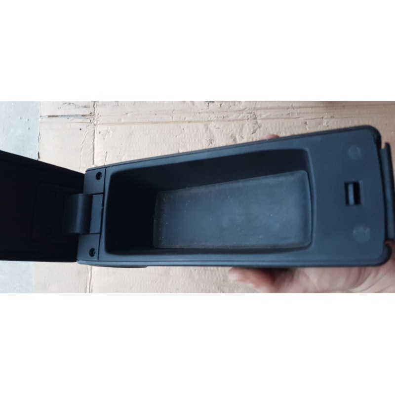 Pro.tec] Bracciolo Centrale - Poggiabraccio Con Vano Portaoggetti Imbottito In Similpelle Nera Con Cuciture Bianche 2819096