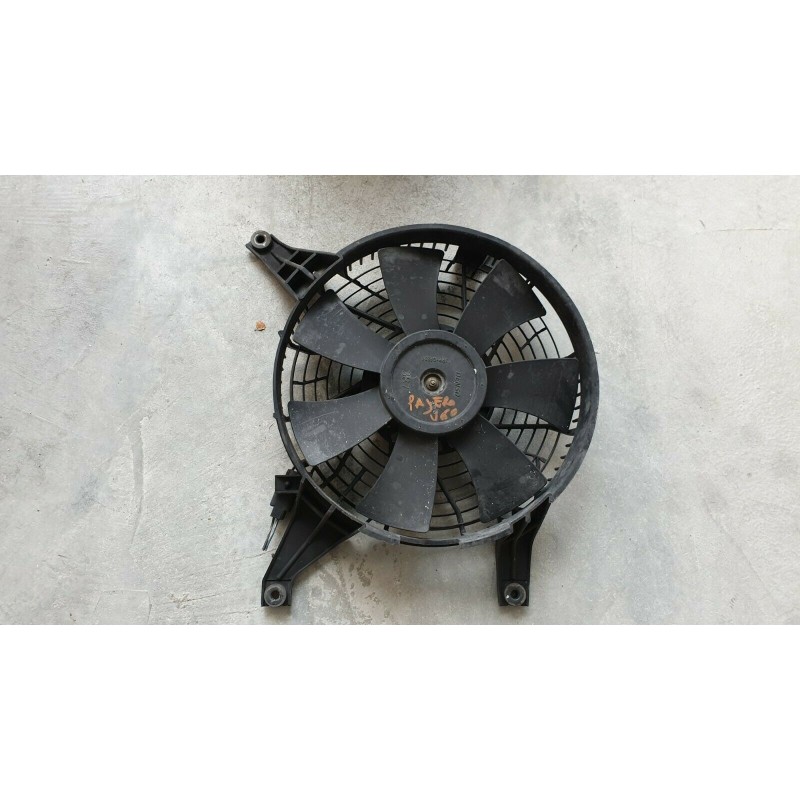 Dettagli su   MITSUBISHI PAJERO V60 ELETTROVENTOLA RAFFREDDAMENTO ANTERIORE MR360801