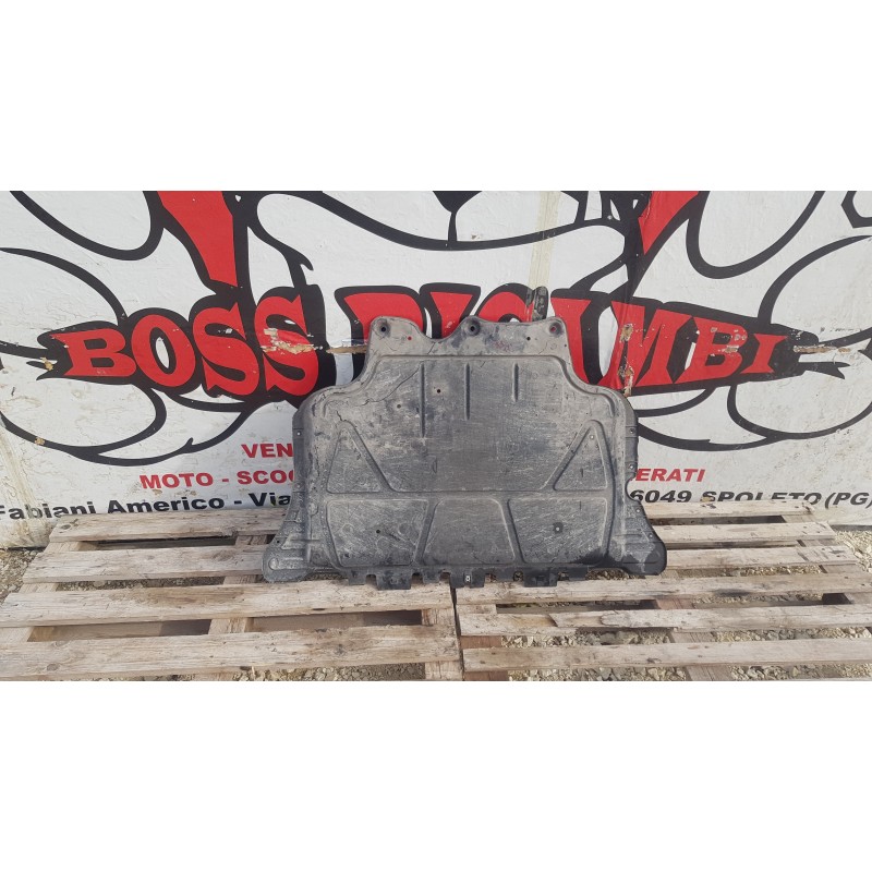 AUDI A3 8V COPERTURA INFERIORE SOTTOMOTORE CARTER 5Q0825236
