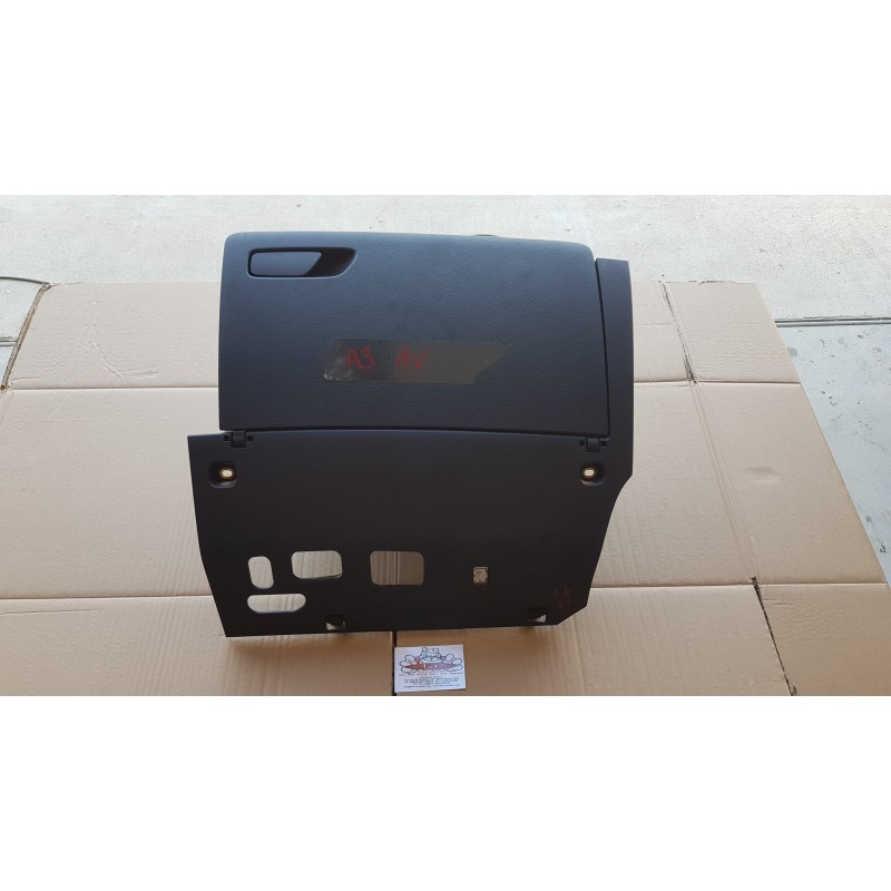 AUDI A3 8V CASSETTO VANO PORTAOGGETTI PORTADOCUMENTI BOX LATERALE DESTRO